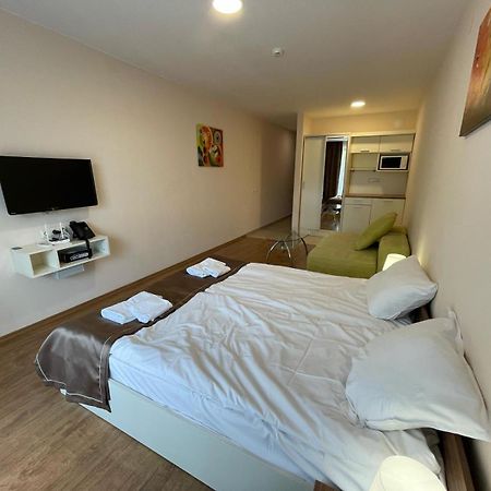 Premier Fort Beach - Premium Apartments Sveti Vlas Buitenkant foto