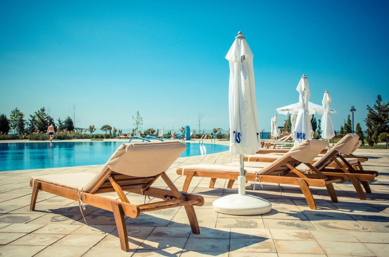 Premier Fort Beach - Premium Apartments Sveti Vlas Buitenkant foto