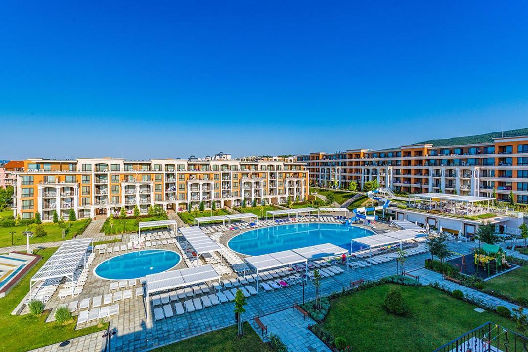 Premier Fort Beach - Premium Apartments Sveti Vlas Buitenkant foto