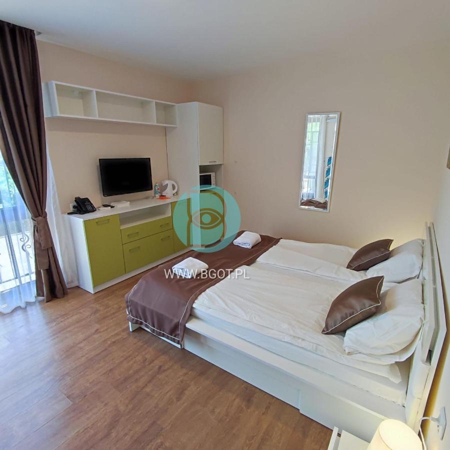 Premier Fort Beach - Premium Apartments Sveti Vlas Buitenkant foto