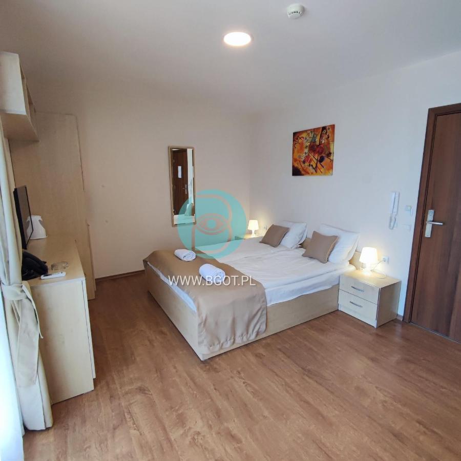 Premier Fort Beach - Premium Apartments Sveti Vlas Buitenkant foto
