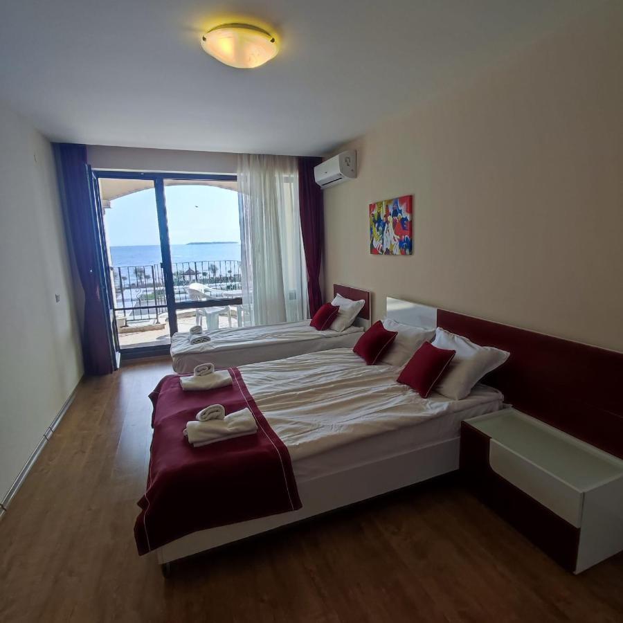 Premier Fort Beach - Premium Apartments Sveti Vlas Buitenkant foto