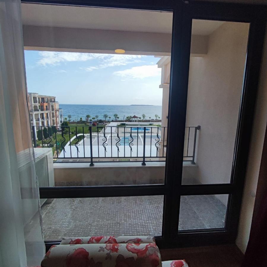 Premier Fort Beach - Premium Apartments Sveti Vlas Buitenkant foto