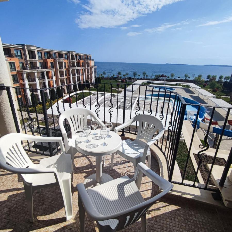 Premier Fort Beach - Premium Apartments Sveti Vlas Buitenkant foto