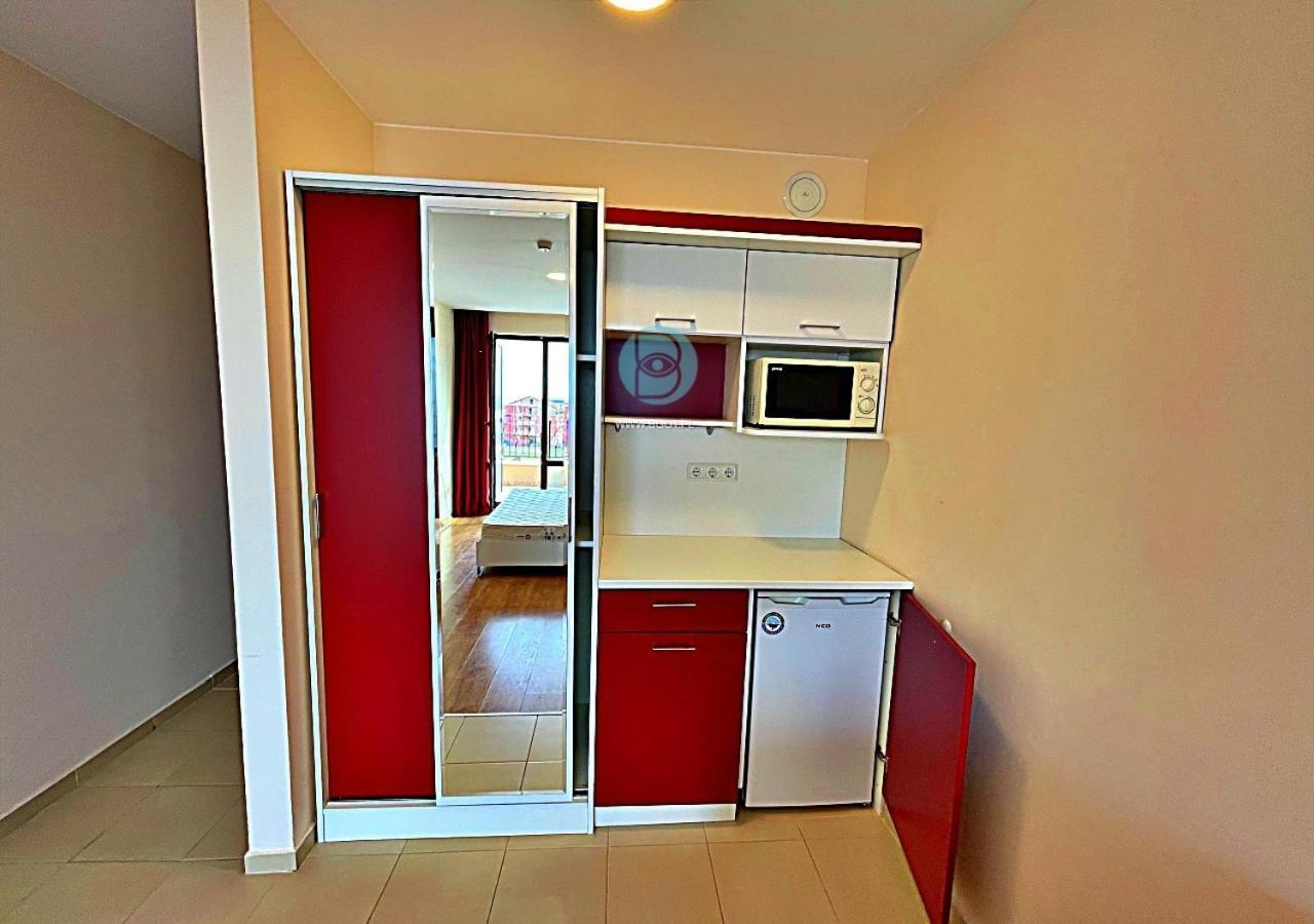 Premier Fort Beach - Premium Apartments Sveti Vlas Buitenkant foto
