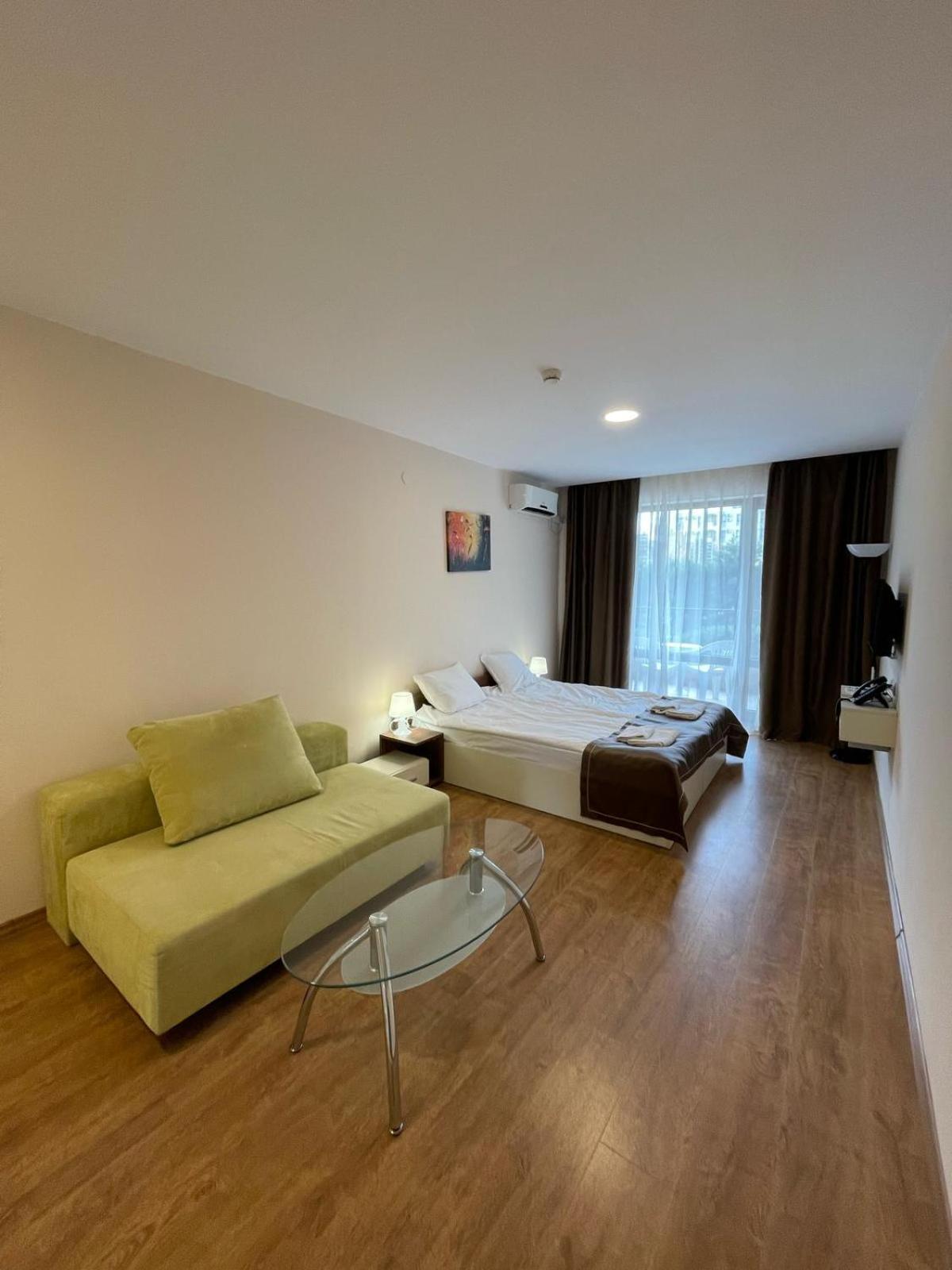 Premier Fort Beach - Premium Apartments Sveti Vlas Buitenkant foto
